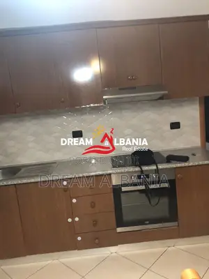 Jepet apartament 2+1+2 me qera ne zonen e Misto Mame prane Pallateve C