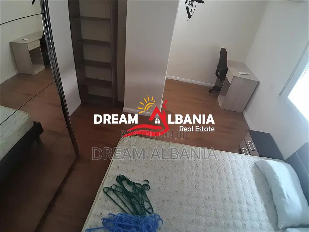 Apartament 2+1 me qera ne zonen e Zogut te Zi tek Ring Center ne Tiran