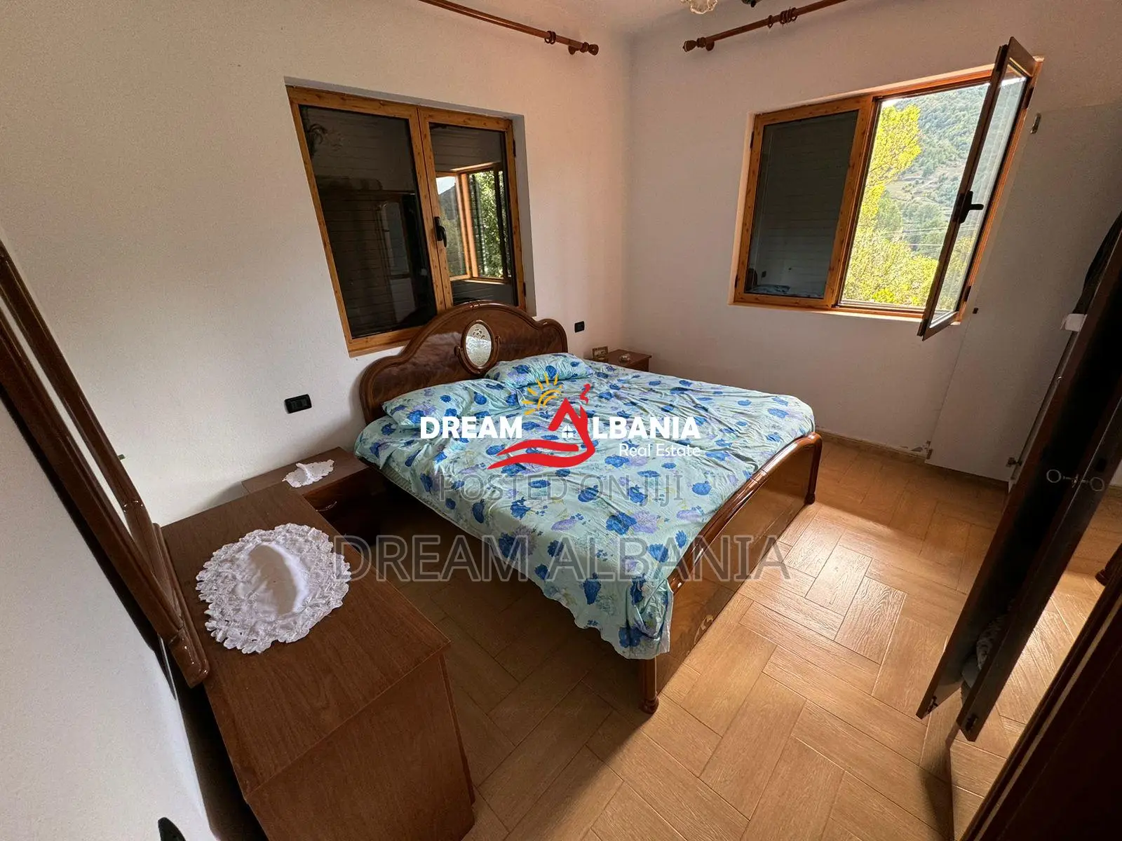 Vile 3 kateshe me qera midis Ndroqit dhe Pezes se Vogel, Tirane (ID 42
