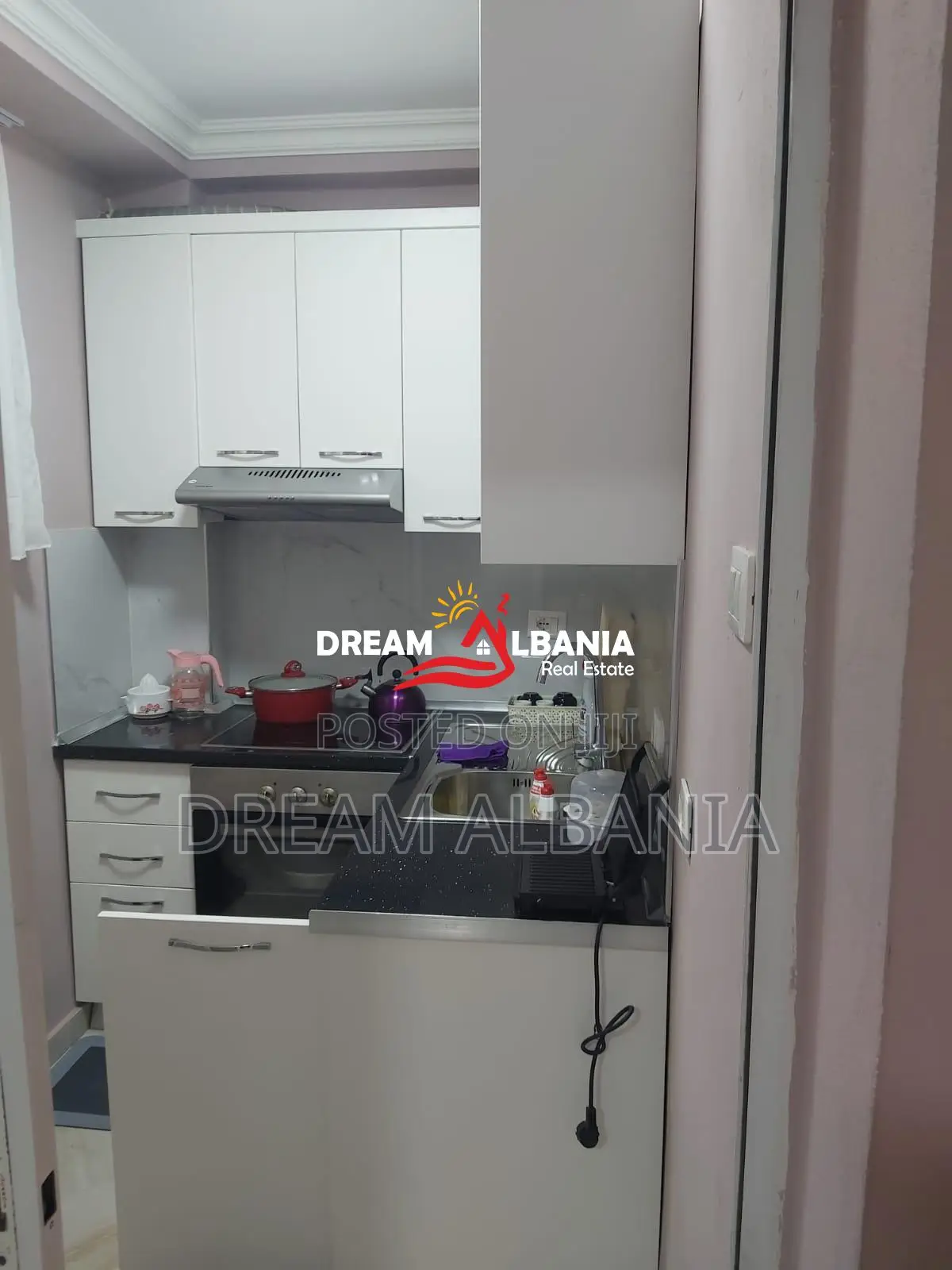 Apartament 1+1 me qera te Rruga e Elbasanit prane shkolles Osman Myder