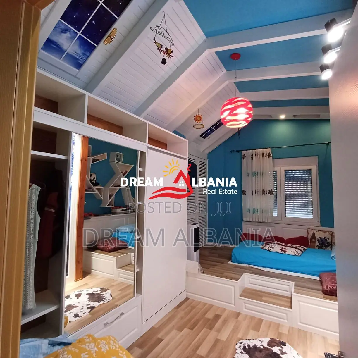 Apartament 2+1 ne shitje ne bregdetin e Lalzit ne nje Kompleks Reziden