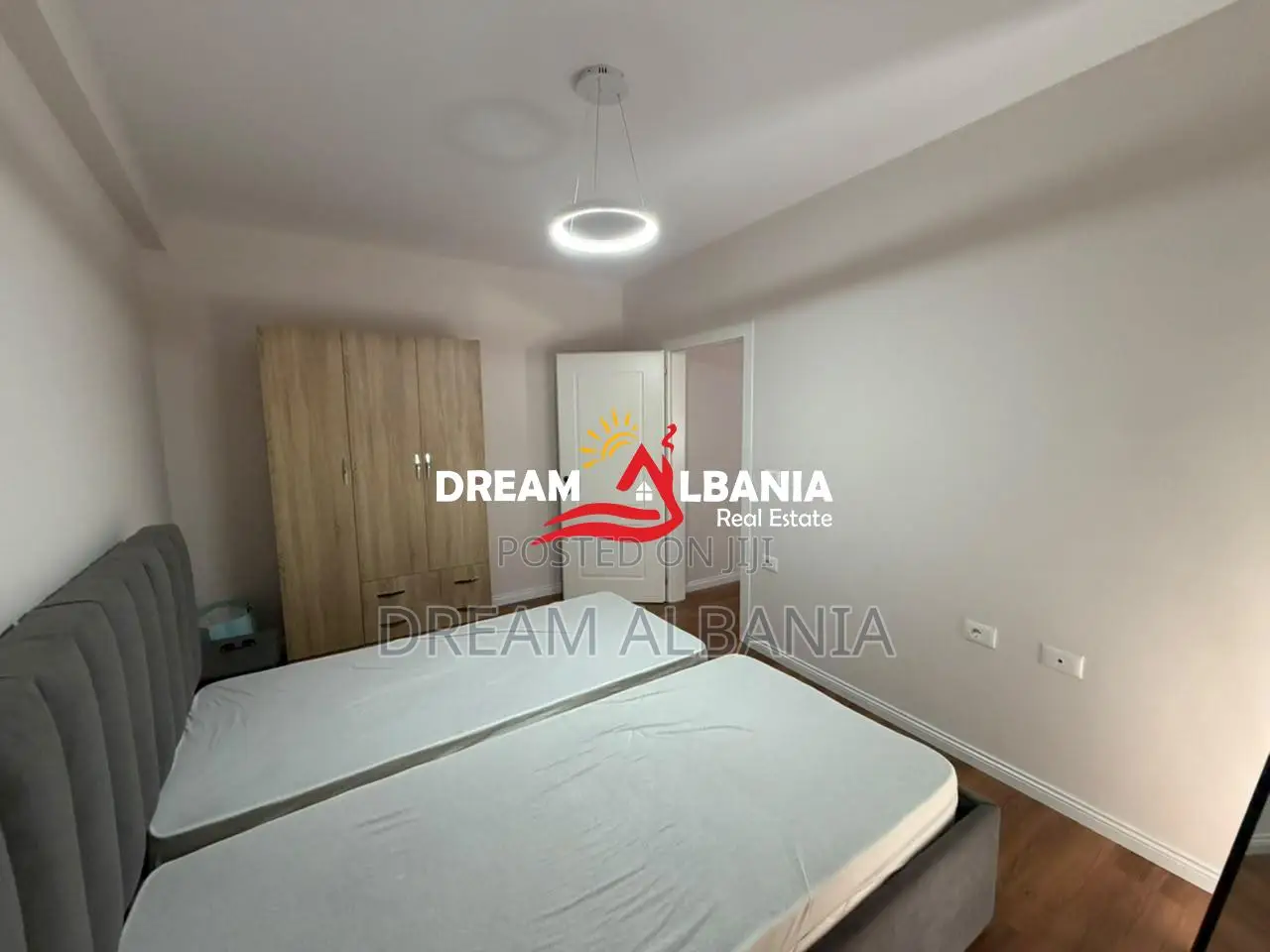 Jepet Apartament 2+1 me qera tek Rruga e Barikadave (ID 42215603)