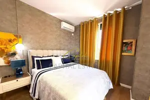 APARTAMENT ME QIRA 1+1 21 DHJETORI 800 EURO