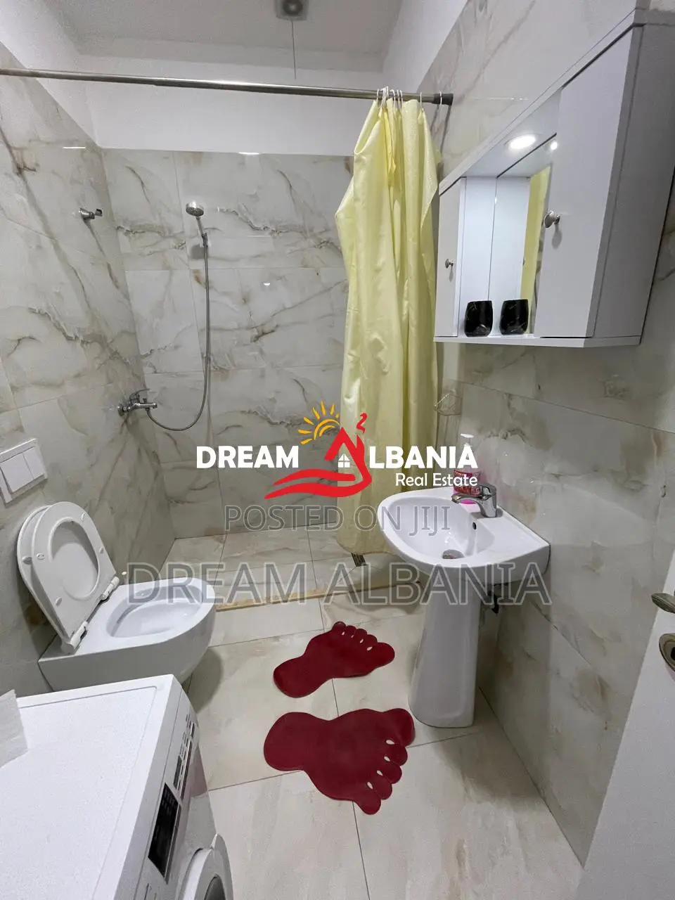 Jepet me Qira Apartament 2+1 ne Astir , pranë Hotel Marinaj (42215606)
