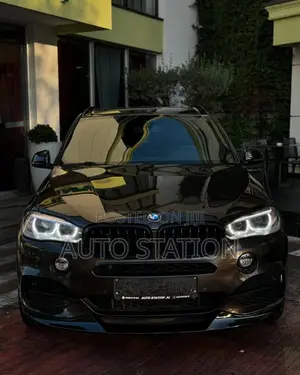 BMW X5 M50d