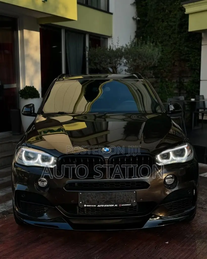 BMW X5 M50d