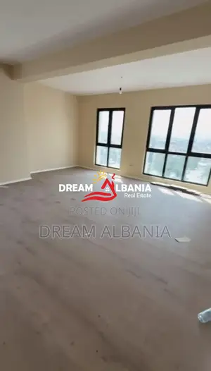 Jepet ambient biznesi ne Rrugen e Dibres prane Kompleksit Arlis (ID 42