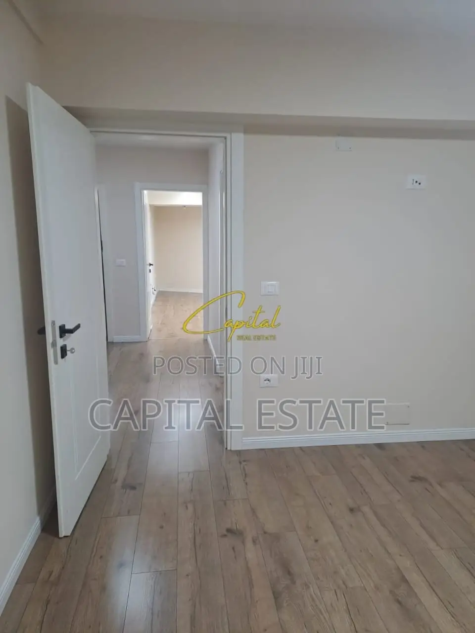 ZYRE ME QIRA 80 M2 QENDER 900 EURO