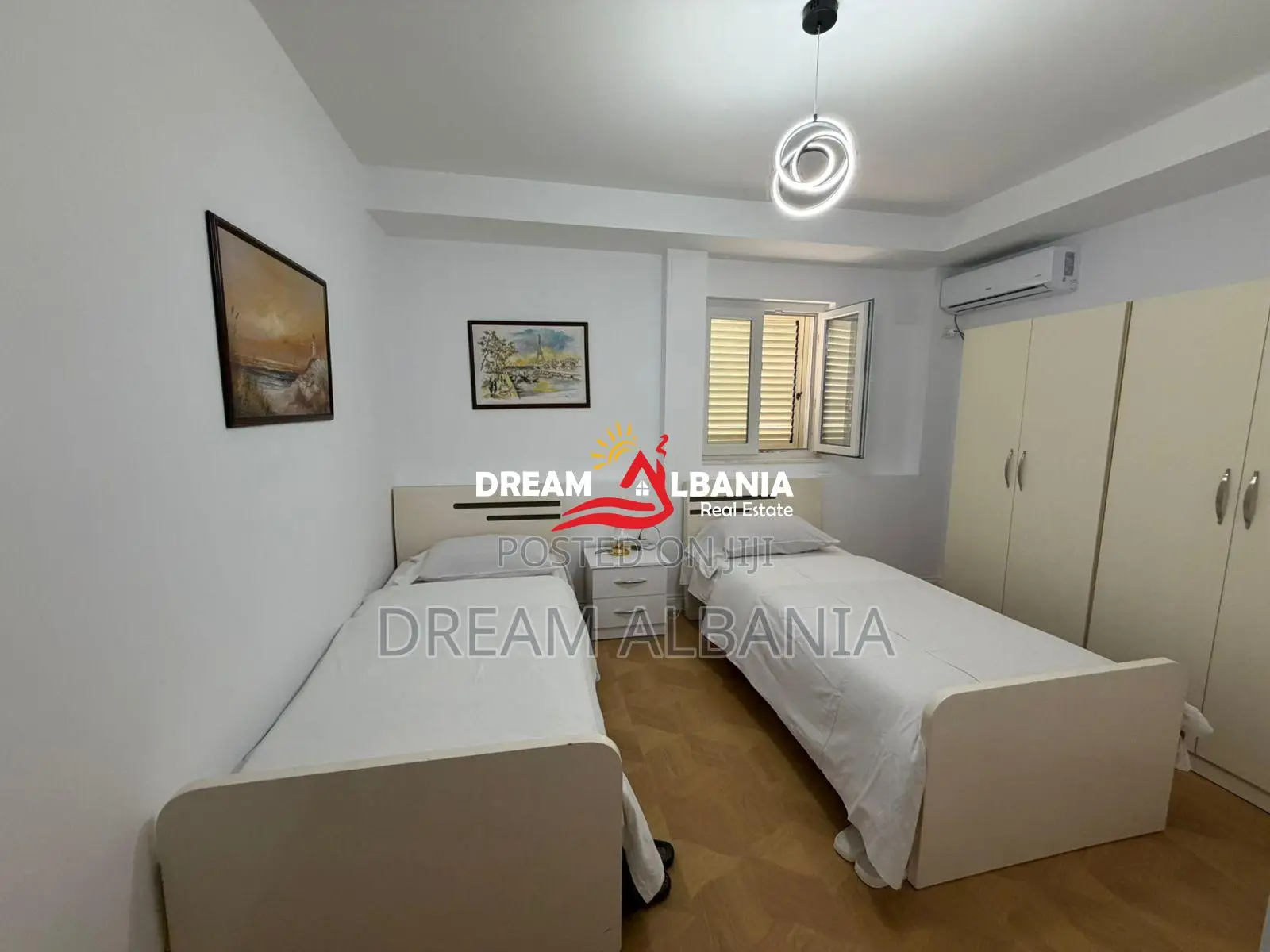 Shitet apartament 2+1+2 tek Irfan Tomini prane shkolles 26 Nentori (ID
