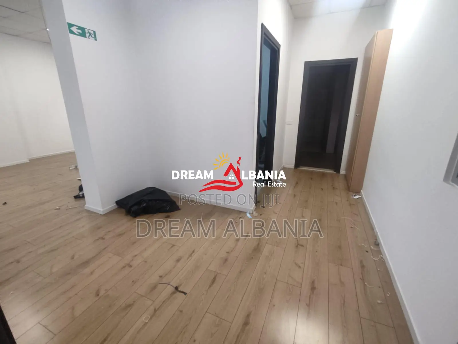 Jepet ambient biznesi me qera ne zonen e Bllokut prane Stadiumit Selma