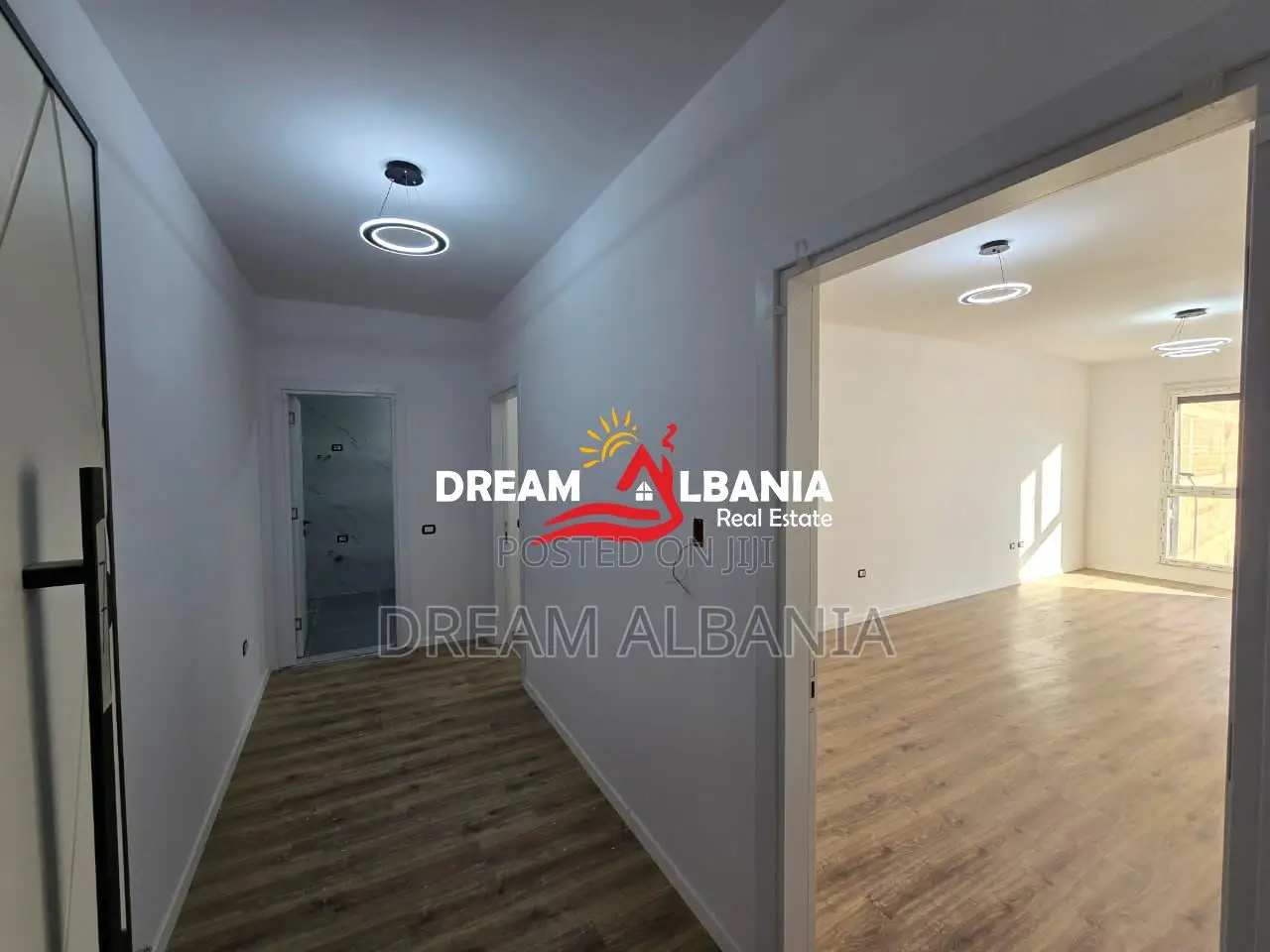 Apartament 1+1me Post Parkimi në shitje Color Splash Paskuqan, Tirane 