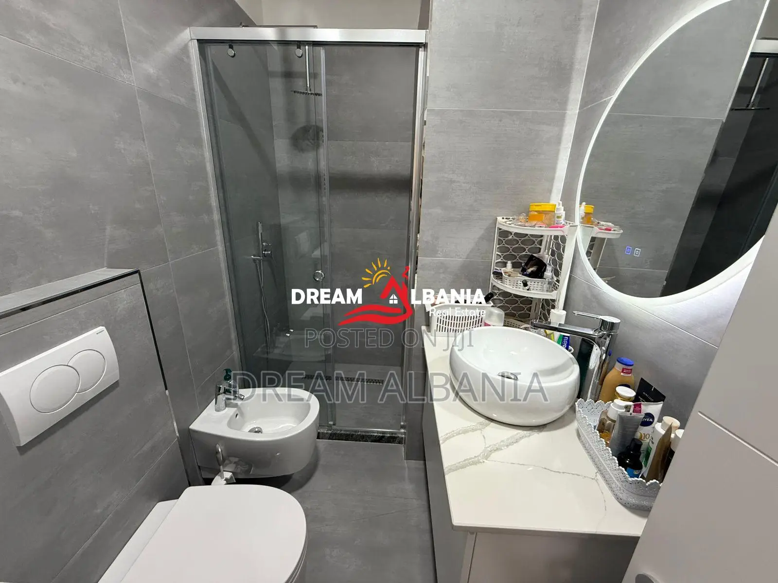 Shitet Apartament 1+1 Tek Restorant 2 Luanet ne Fresk (41111602)