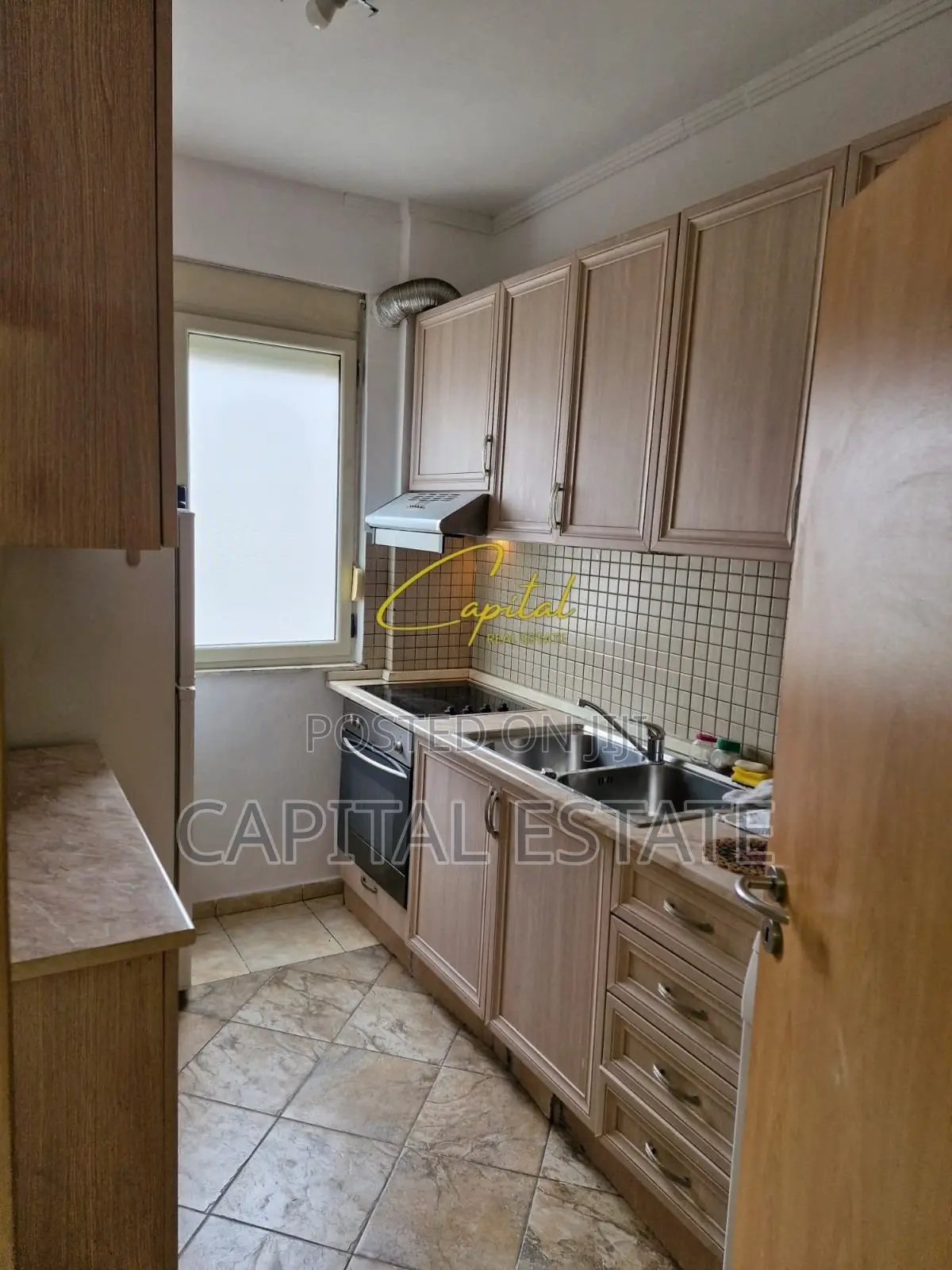APARTAMENT ME QIRA 2+1 KOMUNA E PARISIT 750 EURO