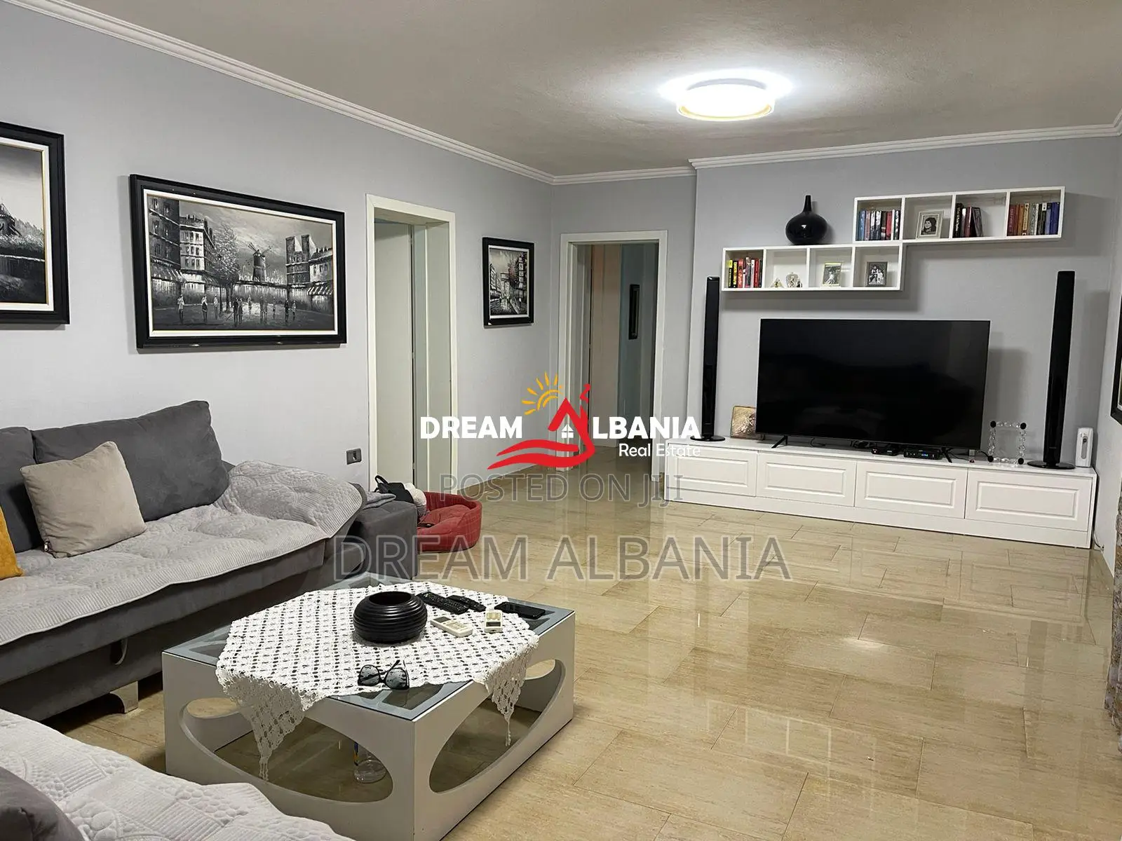 Jepet apartament me qera 3+1 per HOSTEL tek Mozaiku i Tiranes (ID 4239