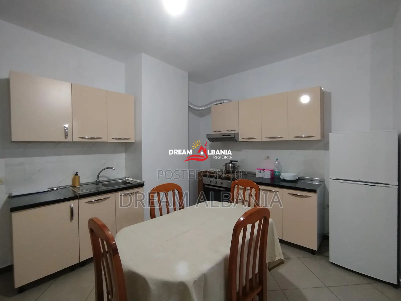 Shitet Apartament 1+1+2 ballkone prane Bar Oslo ne Astir,Tirane (ID 41