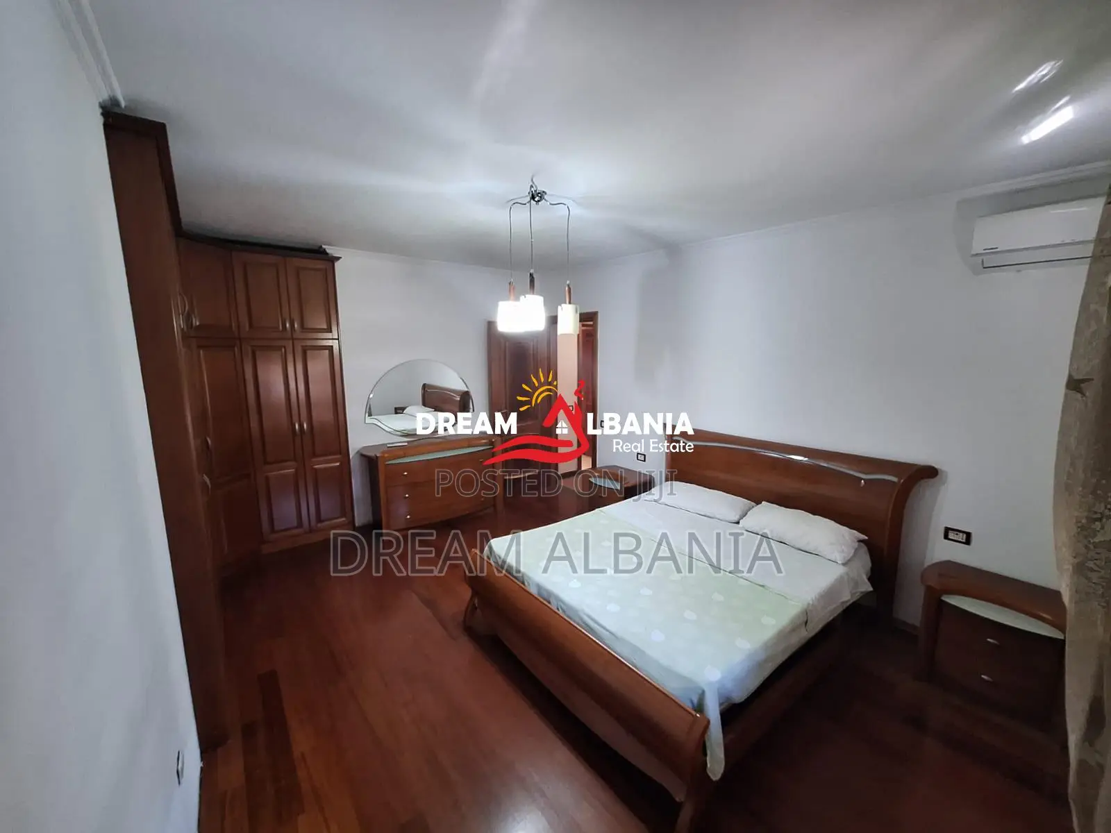 Jepet Apartament 3+1+2 me qera afer rrethrrotullimit te Komuna Parisit