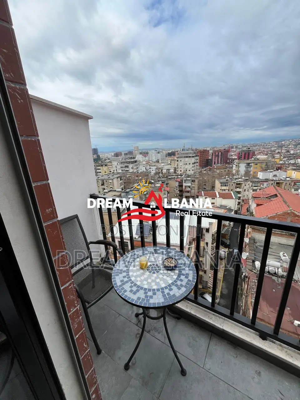 Apartament 2+1 ne shitje ne rrugen e Dibres ne afersi te Viles Gold (I