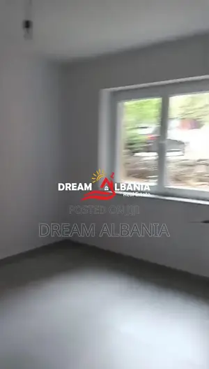 Jepet me qera ambient biznesi në zonen e Brrylit pranë Maternitetit të