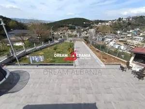 Vilë për shitje në Shkozë, Tiranë (ID 4151217)
