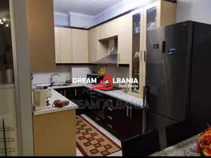 Apartament 2+1+2Wc me Qera tek Kopshti Zologjik (ID 52215005)