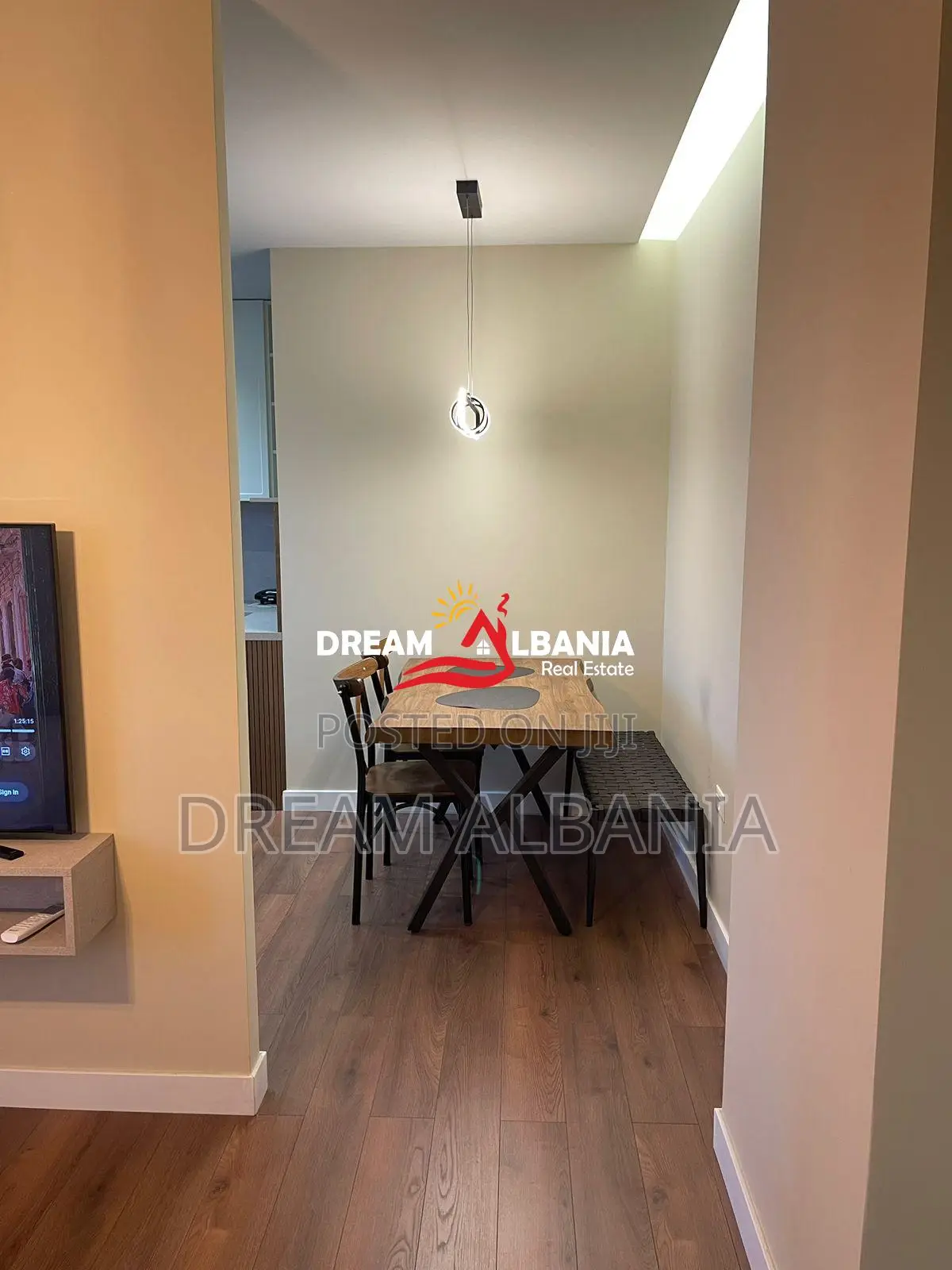 Jepet me Qira Apartament 2+1 në Selitë prane Xhamise ( 42215624)