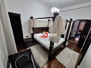 Apartament me qera 2+1+2 me Parkim Tek Rruga e Barrikadave (ID 4221559