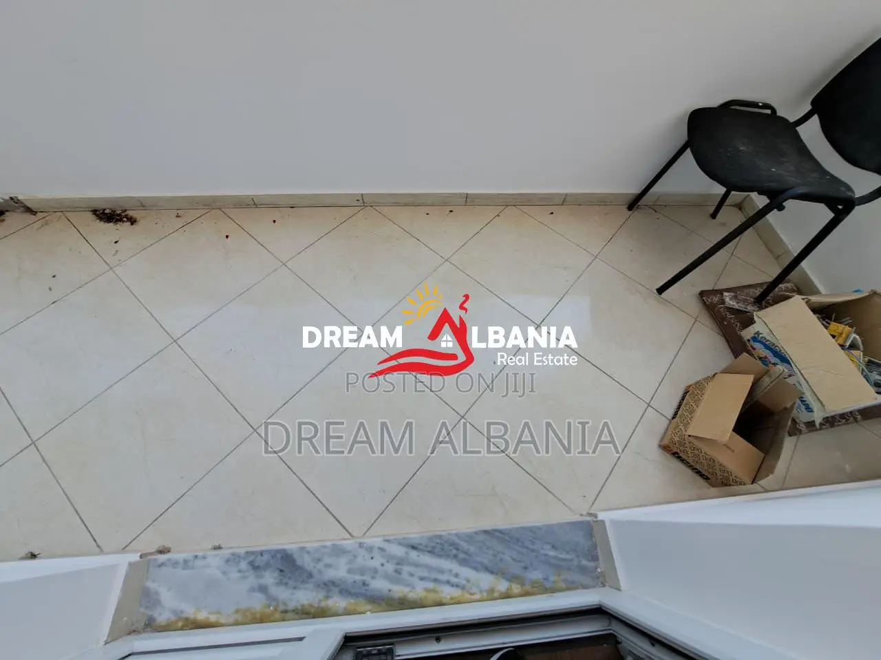 Shitet Apartament 1+1 Rruga Dritan Hoxha, Prane ZKM (ID 51110002)