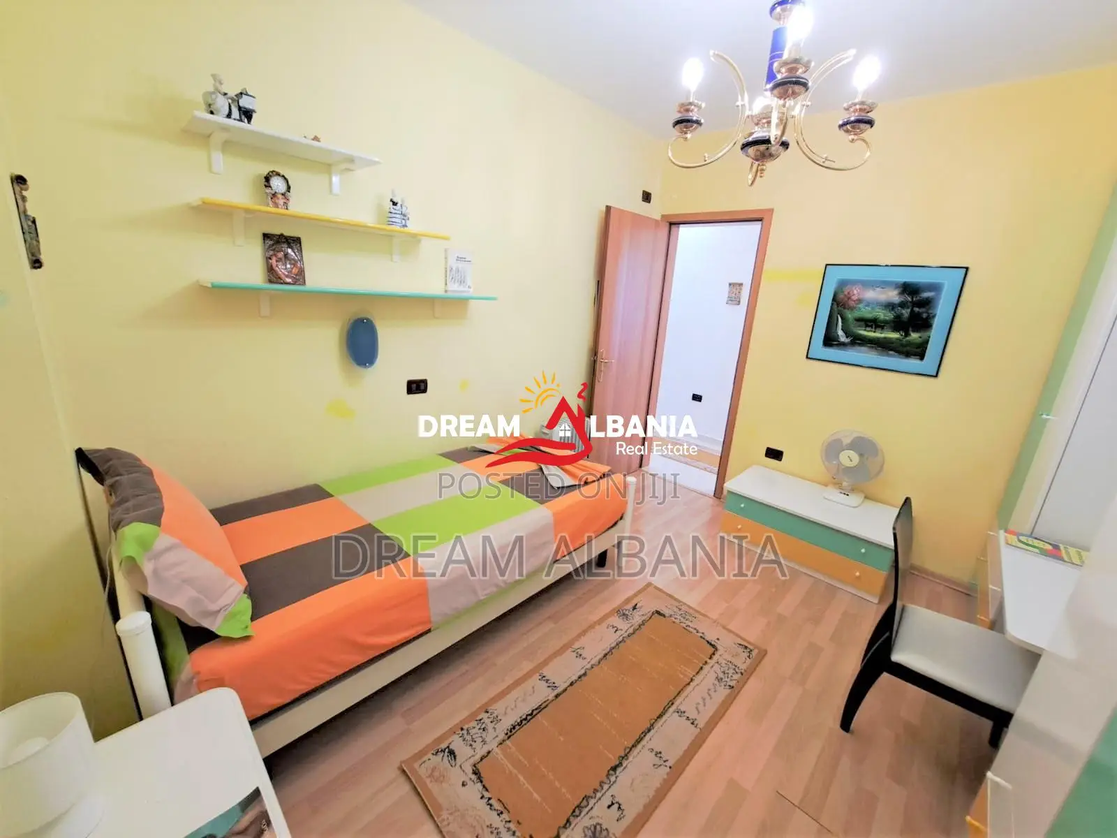 Apartament 2+1 me Qera ne rrugen Fortuzi prane Ministrise se Drejtesis