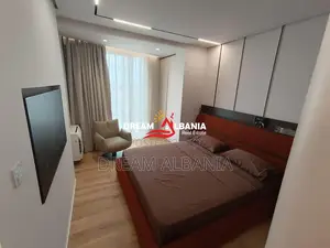 Apartament Luksoz 1+1 me Qira në Tiranë në Golden Tower (ID 42111521)