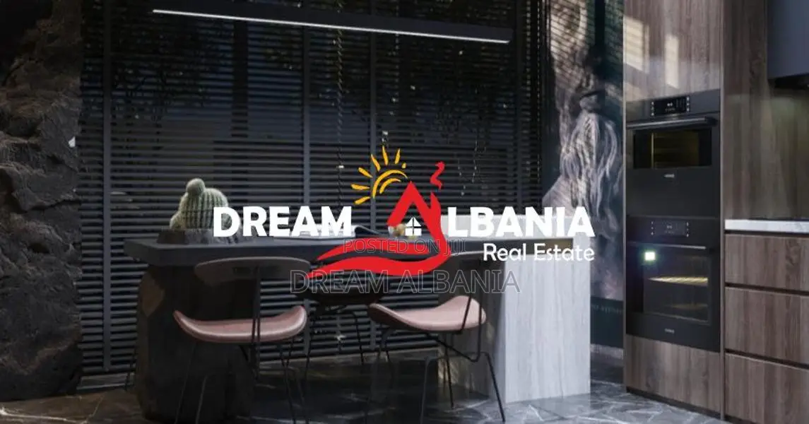Vila ne shitje ne Rezidencen “Lunder Village” prane Teg ne Tirane(ID 4