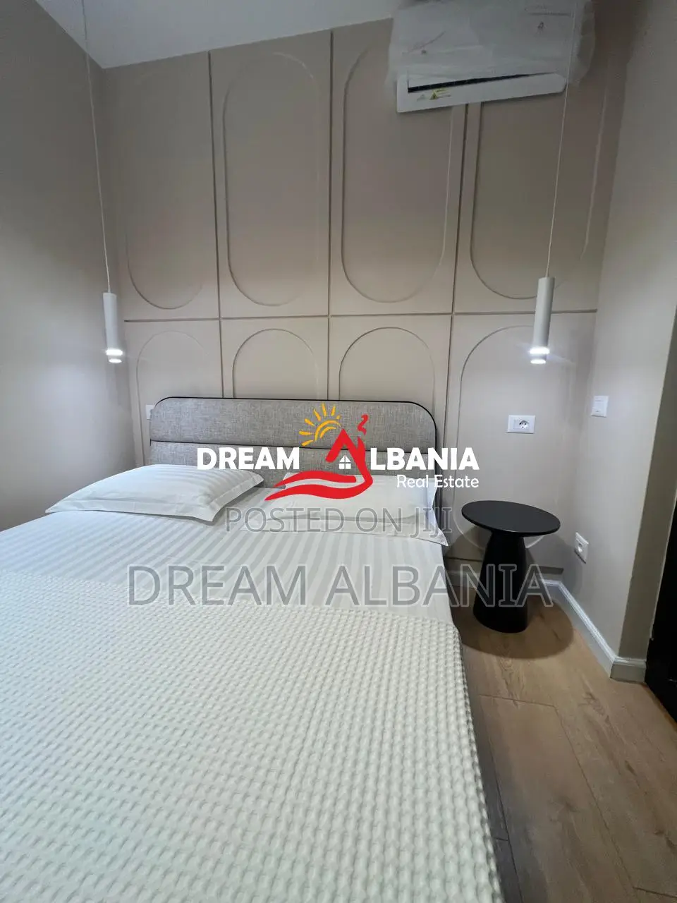 Apartament modern 2+1 me qera ne qender (ID 42215376)
