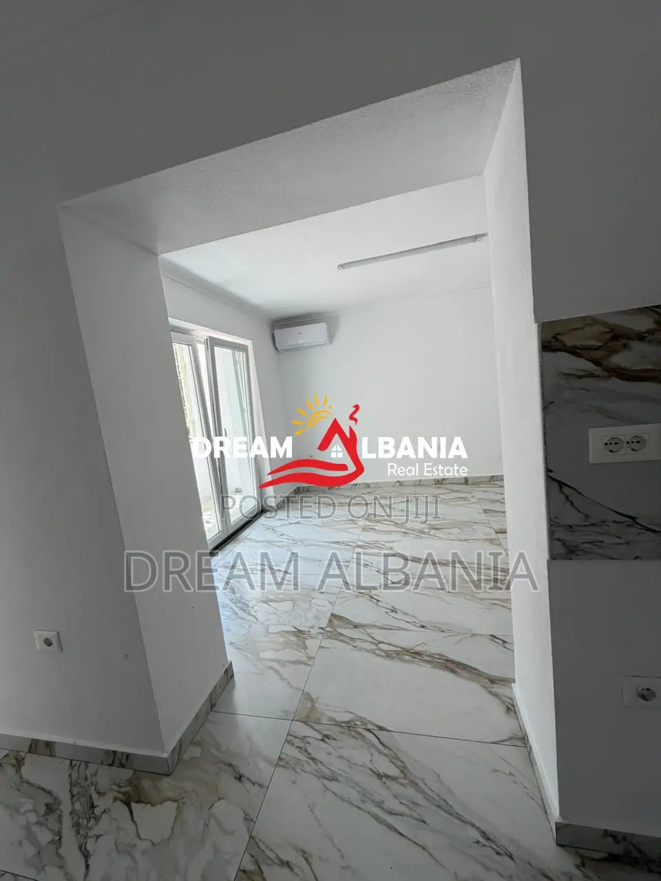 Jepet me qera ambient zyre 2+1 ne Zog te Zi, Tirane (ID 42611540) F