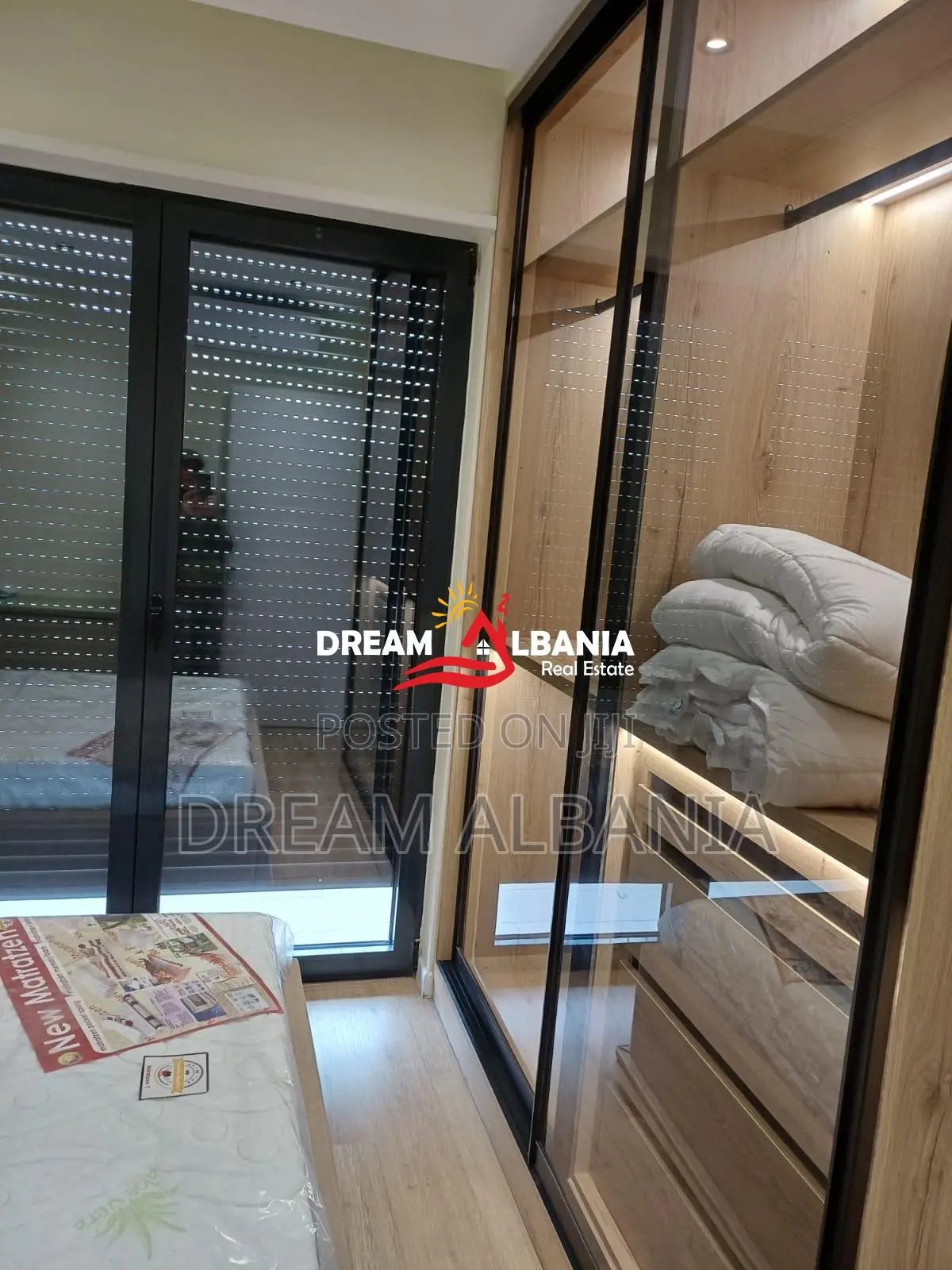 Apartament me qera 1+1 tek Bulevardi i Ri, Tirane (ID 42111456)