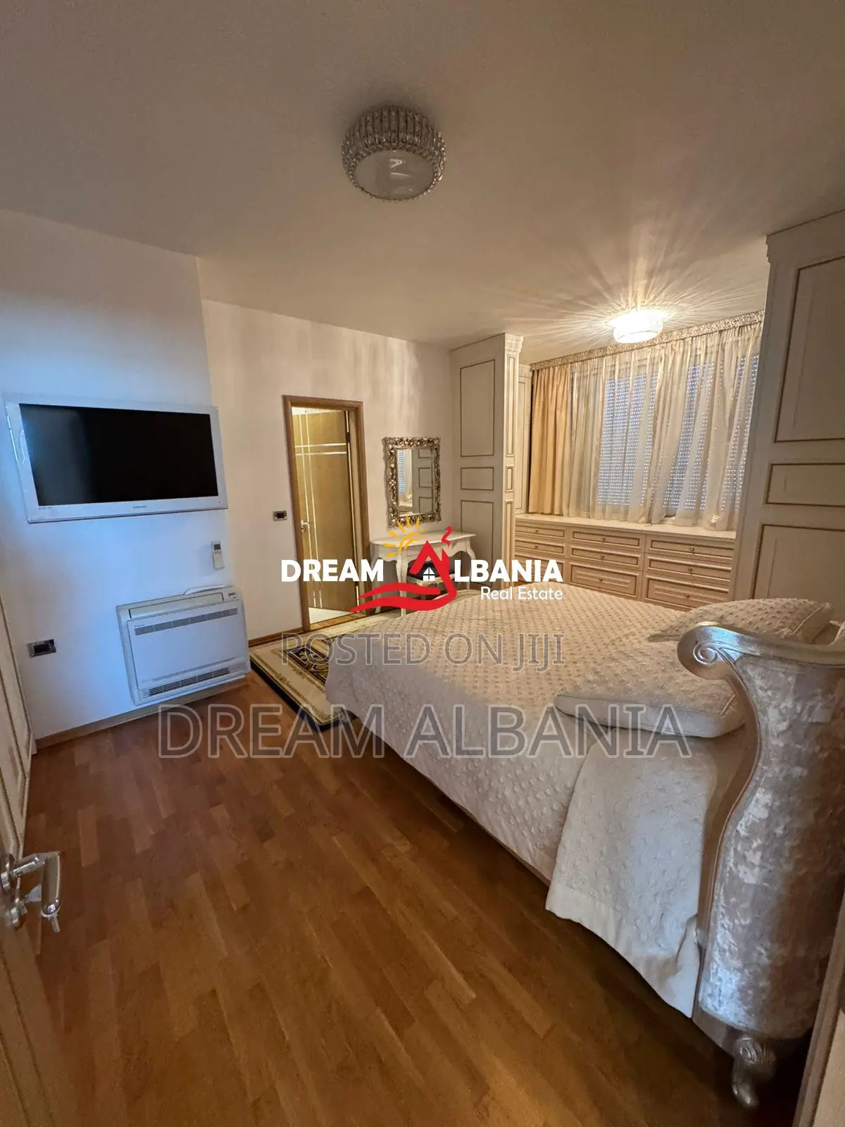 Super Apartament 2+1+2 me qera ne Bllok prane Credins Bank (ID 4221499