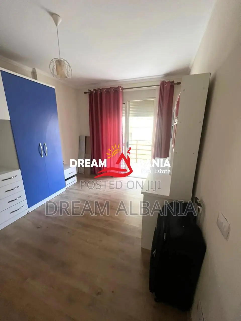 Apartament 3+1+2 ne shitje te Liqeni i thate prane Kopshtit Zoologjik 
