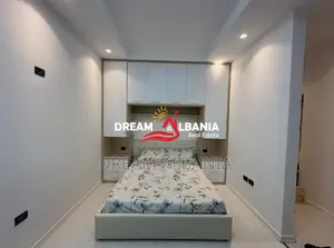 Jepet me Qira / Shitet Garsoniere në Fresk (4101897)