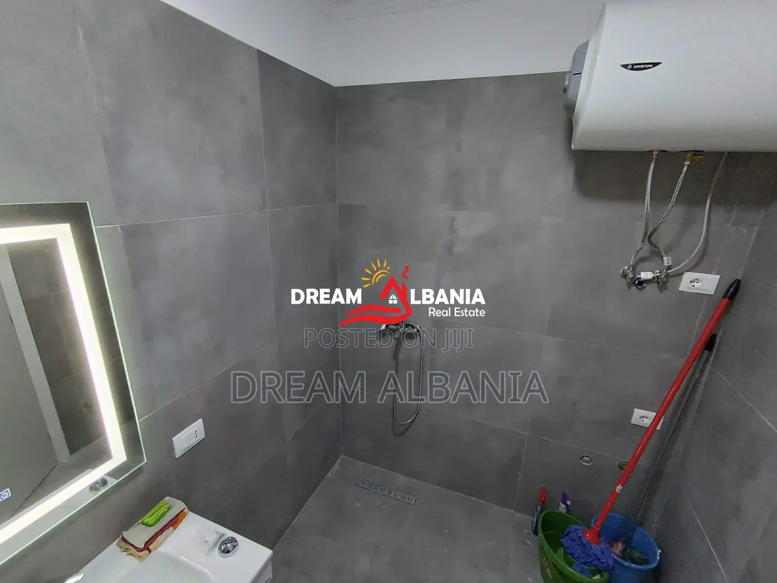 Apartament 1+1 në shitje në Rrugen Jordan Misja, Tiranë (ID 41111556)