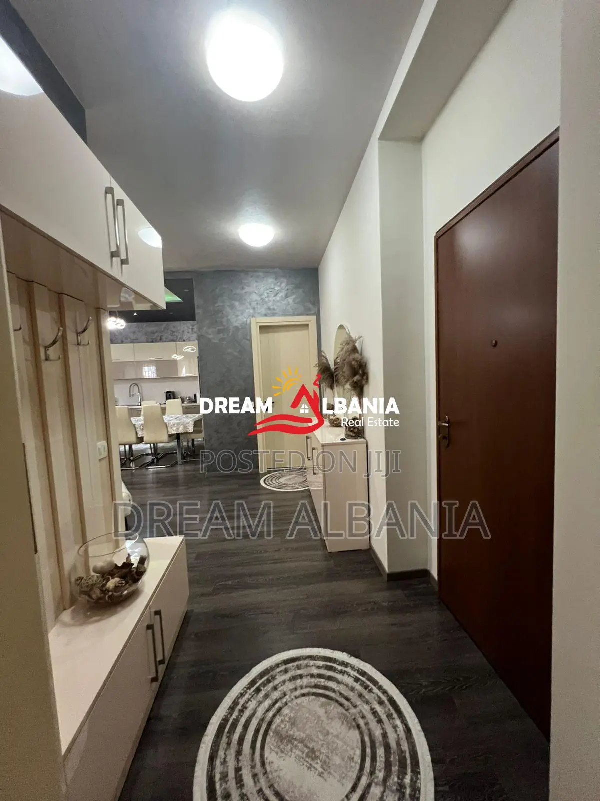 Super Apartament 2+1+2 ne shitje prane kompleksit Deliorgji, Tirane (I
