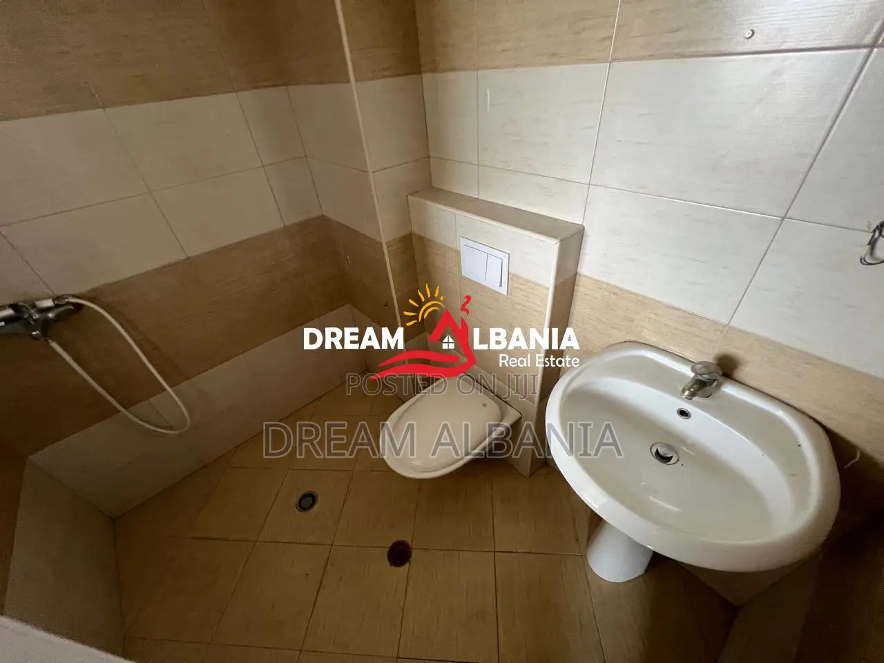 !!OKAZION!! Apartament 2+1+Verande+Post Parkimi ne Shitje Kopshti Bota