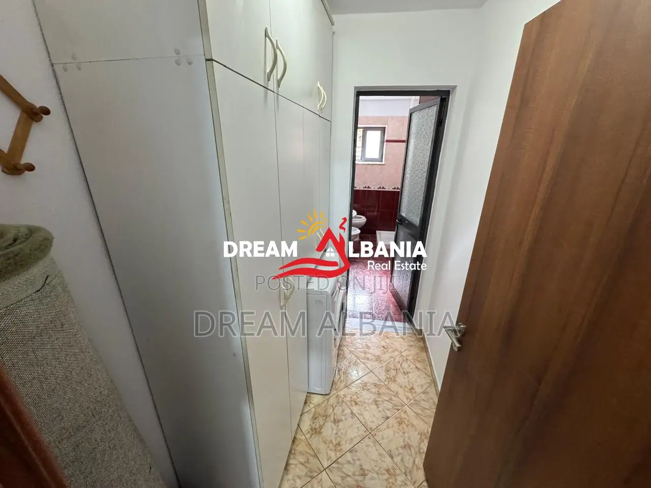 Apartament 2+1 ne Shitje tek Rruga e Elbasanit prane Shkolles se Balet