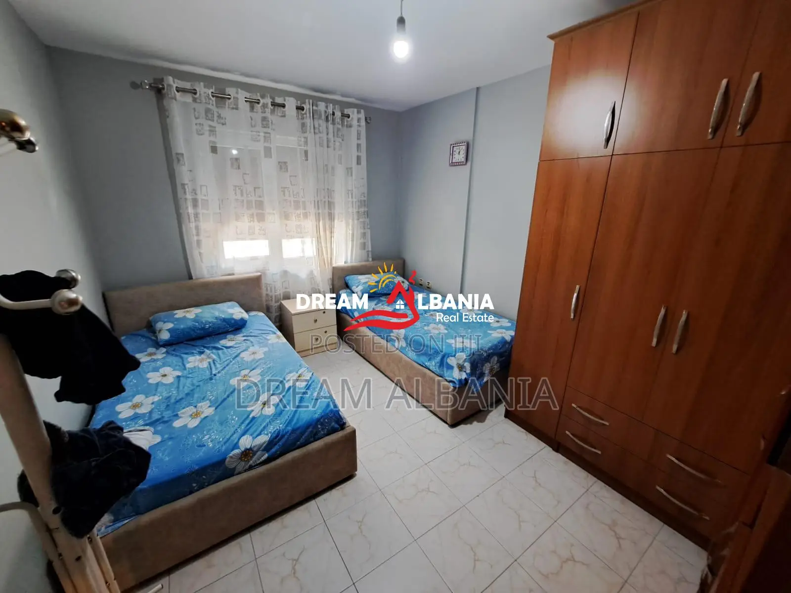 !!Opsion i Mire!! Shitet Apartament 2+1+2WC+Kuzhine me Vete, Rruga Dri