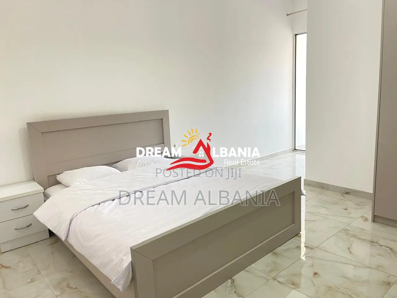 Jepet me Qira Apartament 2+1 ne Astir , pranë Hotel Marinaj (42215606)