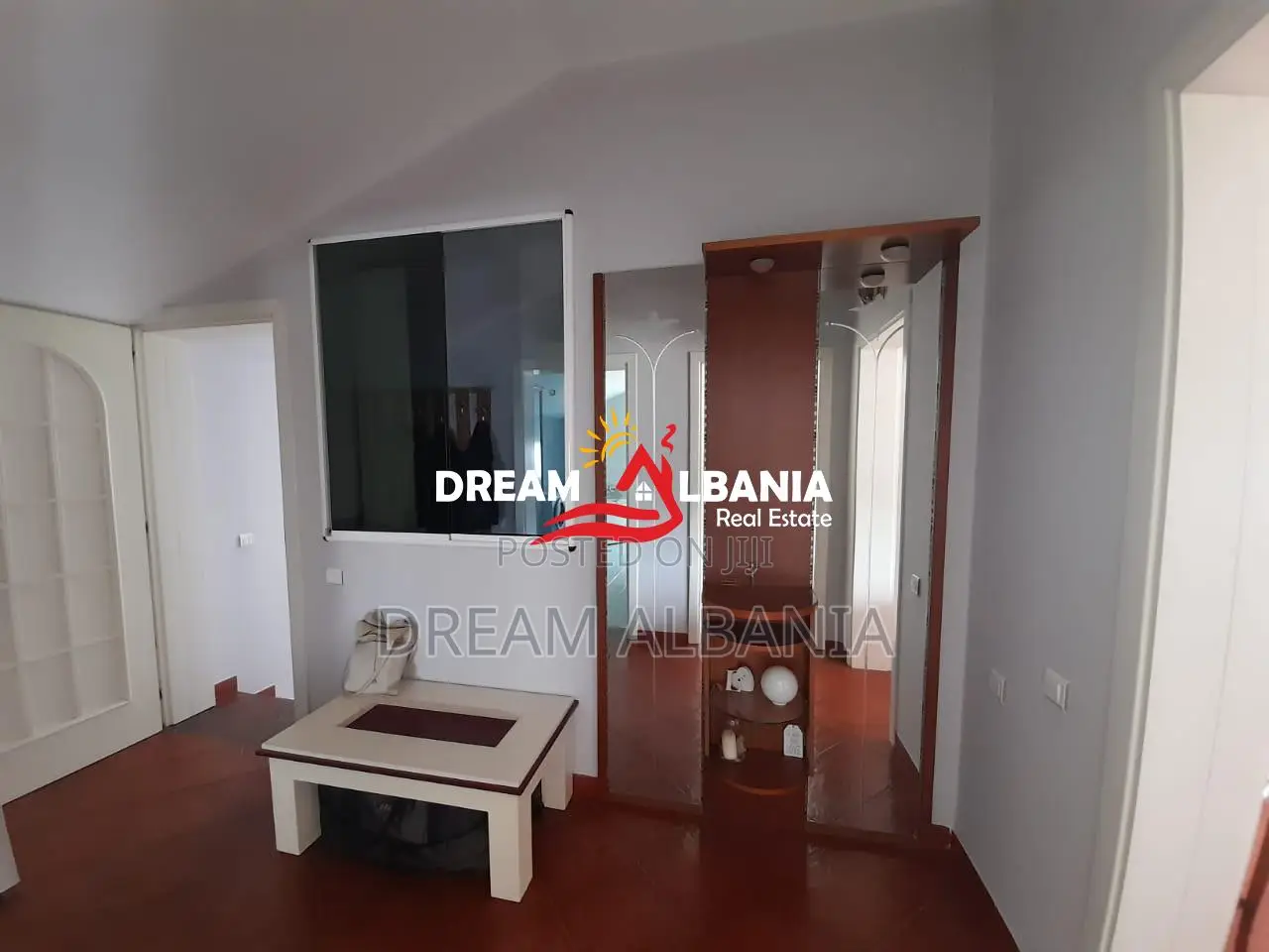 Shitet apartament 1+1 ne Bllok prane BKT bank(ID 4119134)