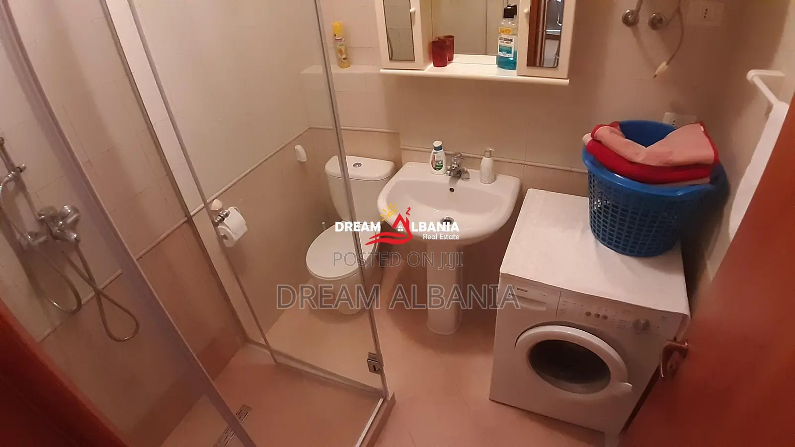 Apartament 1+1 me qera Sheshi Willson afer kompleksit Nobis dhe Liqeni