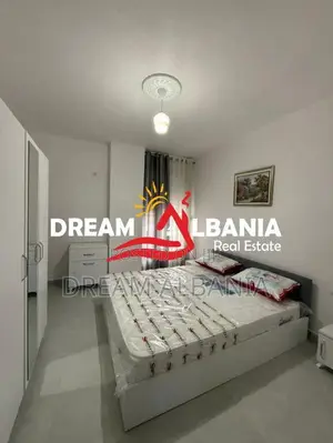 Jepen me qira 2 apartamente 2+1 me 2 tualete dhe ballkon në 5 Maji(ID 