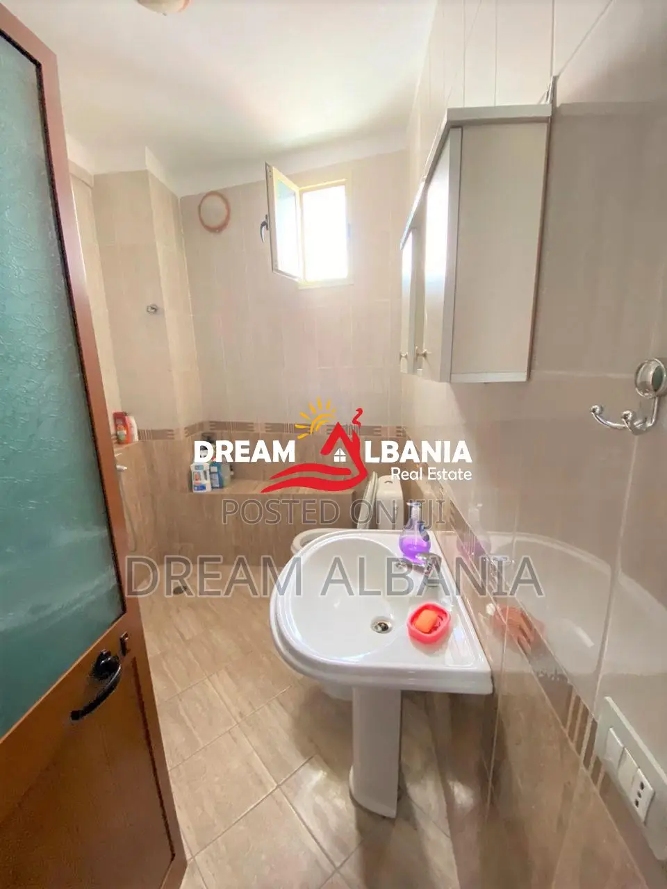 Apartament 2+1 me Qera tek Prokuroria e Rrethit (Rruga Mine Peza) ne T