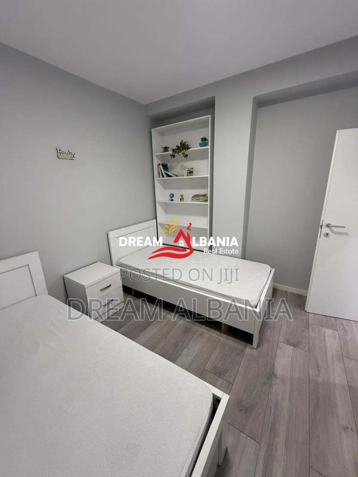 Shitet apartament 2+1 – Zona e 21 Dhjetorit, Prane Hotel Mondialit (ID