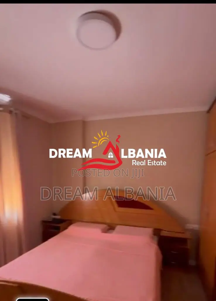Super Apartament 3+1+2wc ne shitje te stadiumi Dinamo, Tirane (ID 4139