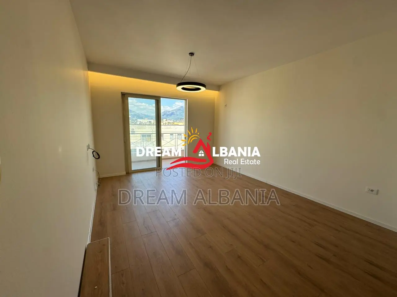 Apartament 2+1+2 per Shitje ne Astir, prane Viles L, Tirane (ID 412122