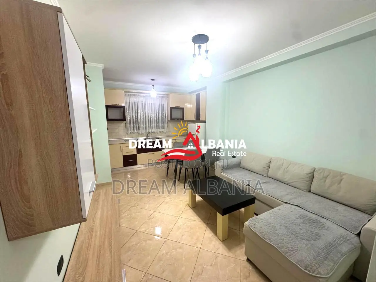 Apartament 2+1 me qera ne Ali Dem prane maternitetit te ri , Tirane (I